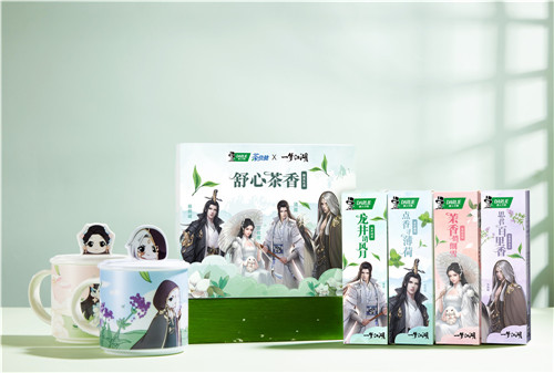 一梦江湖x黑人牙膏：联名礼盒首发，随赠魔性背挂