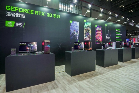 打破次元壁,点燃夏日焰火——攀升GeForce RTX电脑亮相BW 2021!