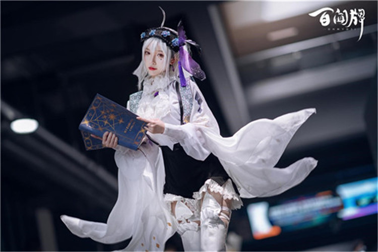 现世下一站!《阴阳师:百闻牌》携荒、不知火异画cos降临ChinaJoy2020