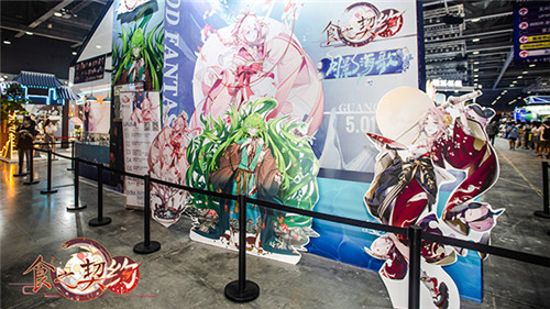《食之契约》萤火虫漫展回顾:清凉五一,引你入深海
